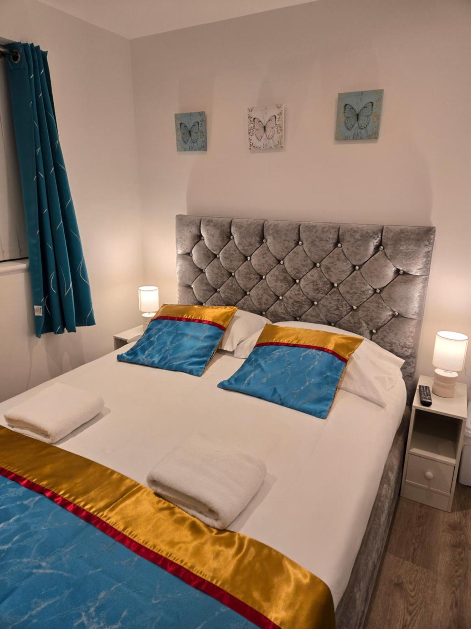 The Cosy Pod Studio - Short Stay In Salford Exterior foto